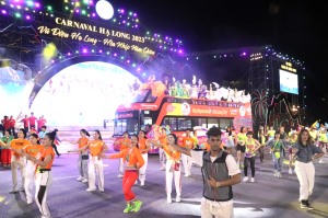 Carnaval Hạ Long, sức hút mạnh mẽ sau 15 năm