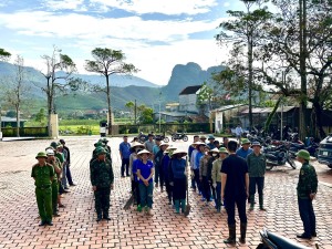 NGÀY THỨ TƯ XÃ SƠN DƯƠNG THỰC HIỆN “CHIẾN DỊCH TÂY SƠN” KHẮC PHỤC HẬU QUẢ SAU BÃO